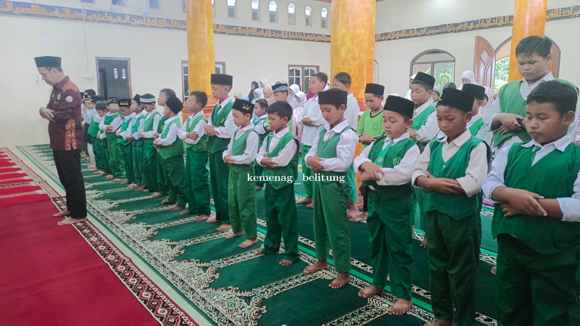 MIN 2 Belitung Tanamkan Karakter Islami Lewat Shalat Dhuha Berjamaah di Masjid Al-Huda