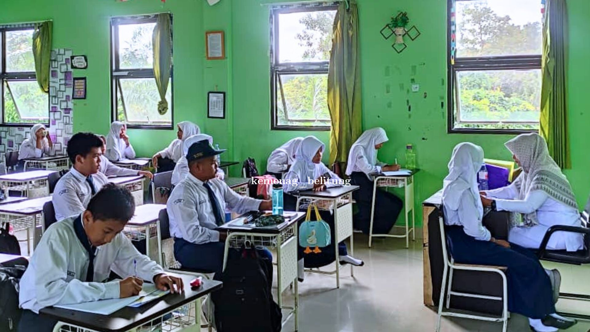 Cegah Sejak Dini, MTsN 1 Belitung Gelar Skrining Kesehatan Siswa