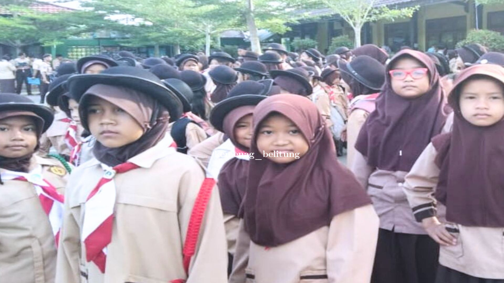 Pramuka MIN 1 Belitung Tampil Semangat di Lomba Fazel dan Paduan Suara HUT ke-35 Gudep SMK Negeri 1