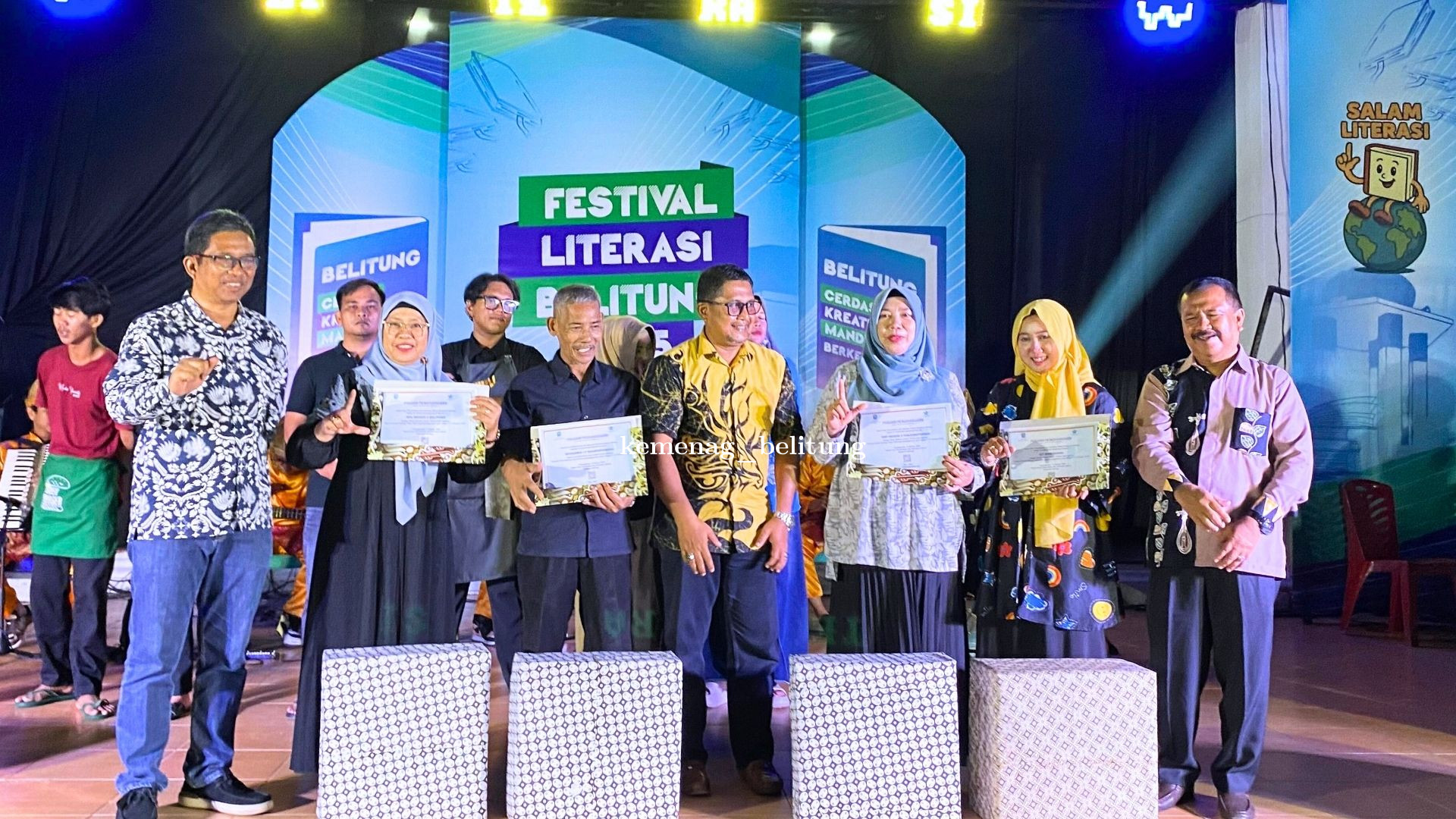 MTsN 1 Belitung Raih Predikat Stand Literasi Terbaik pada Festival Literasi Kabupaten Belitung 2025