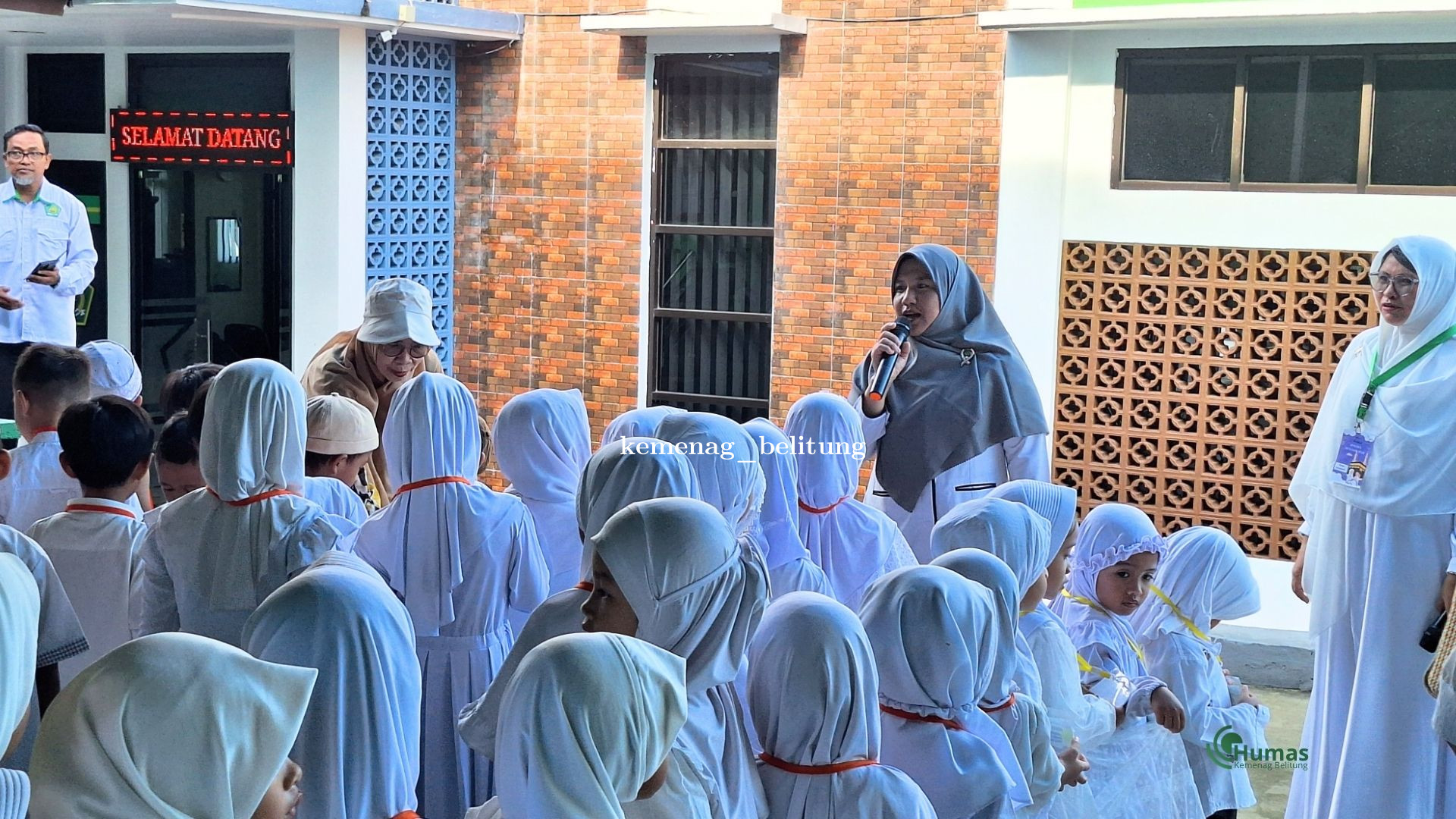 54 Anak KB-TK Aqila Antusias Ikuti Praktik Manasik Haji Bersama Kemenag dan Kemenhaj Belitung