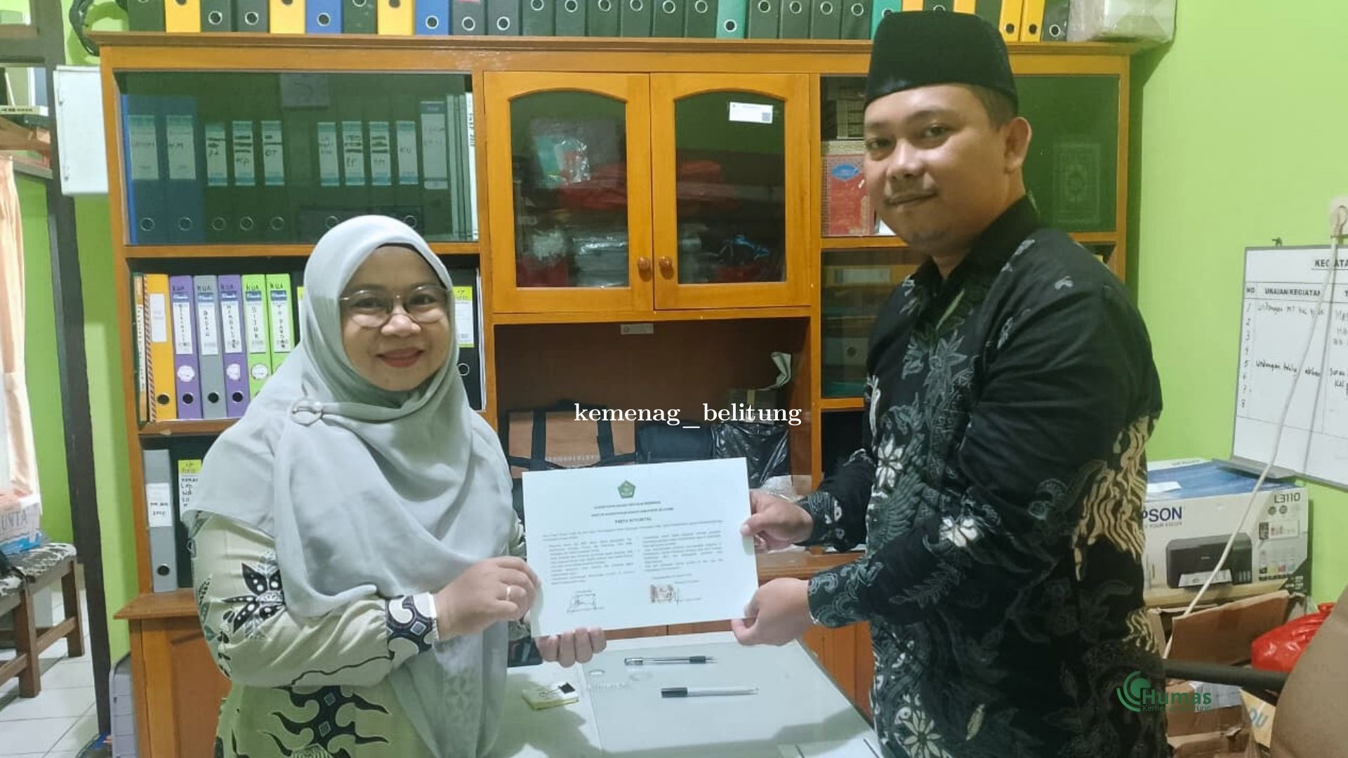 Seksi Bimas Islam Kemenag Tandatangani Pakta Integritas, Perkuat Komitmen Pelayanan di Tanjungpandan