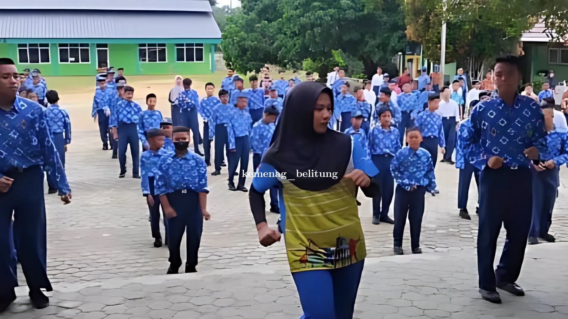 MTsN 1 Belitung Tanamkan Karakter Positif Lewat Senam 7 Kebiasaan