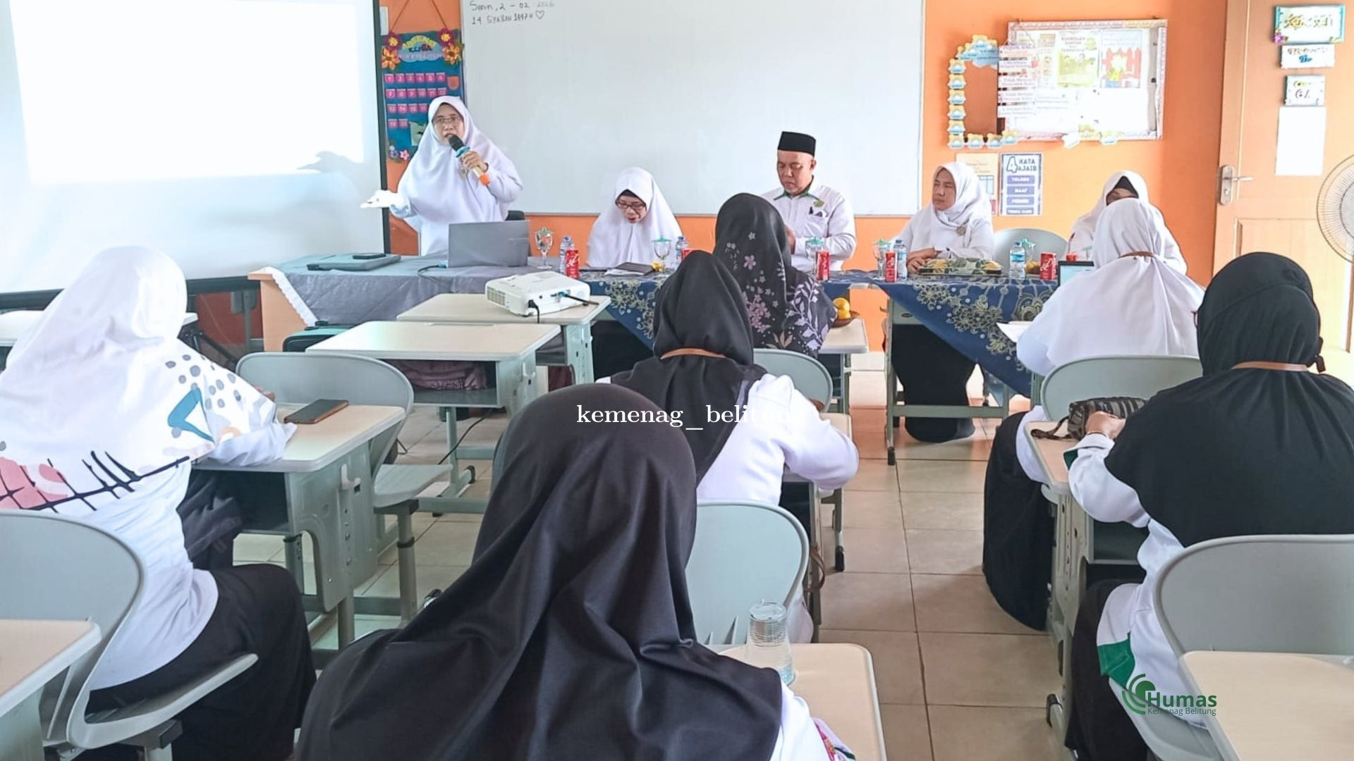 Sosialisasi Kurikulum Berbasis Cinta di MIN 1 Belitung