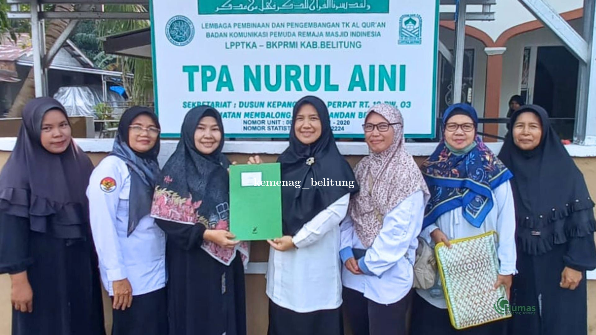 Seksi Pontren Kemenag Belitung Silaturahim dan Serahkan SK Perpanjangan Tiga TPQ Membalong