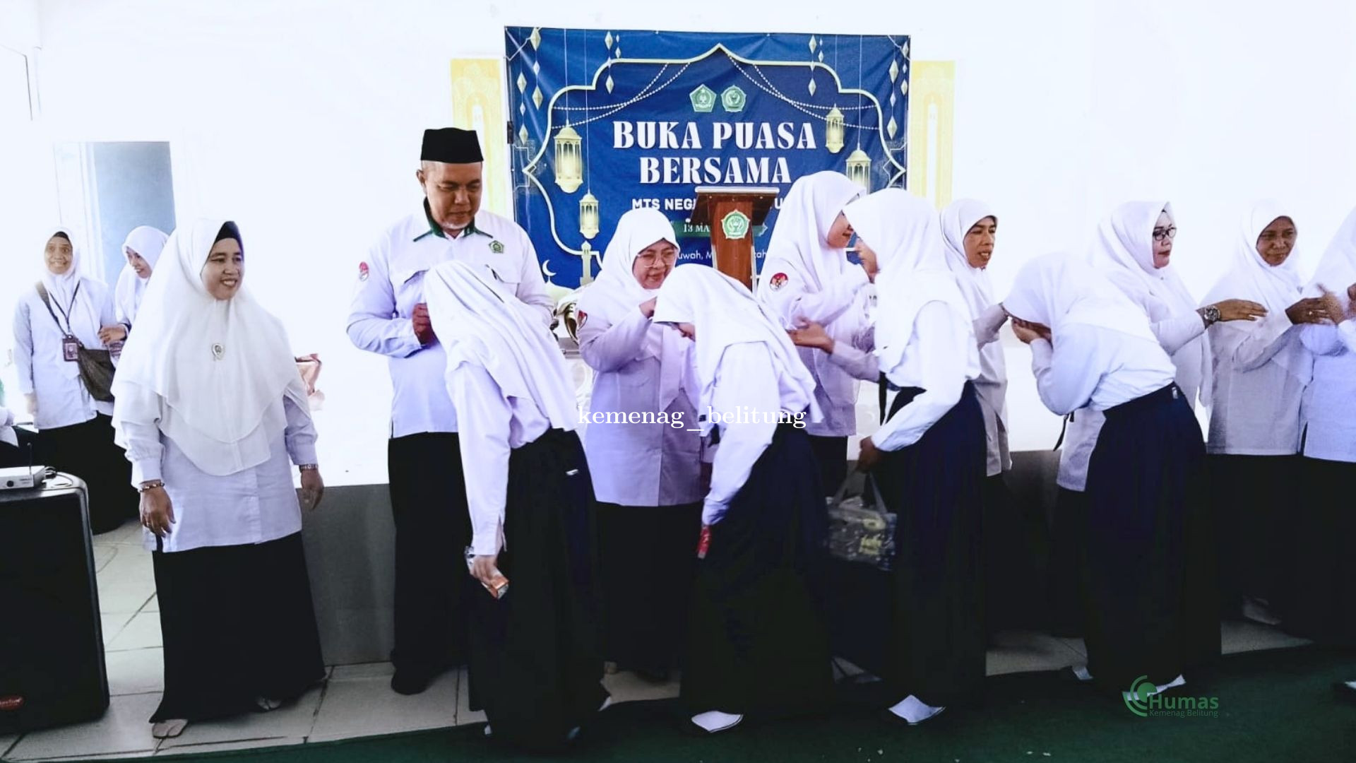 Awali Hari Pertama Sekolah, MTsN 1 Belitung Adakan Halal Bihalal Penuh Makna