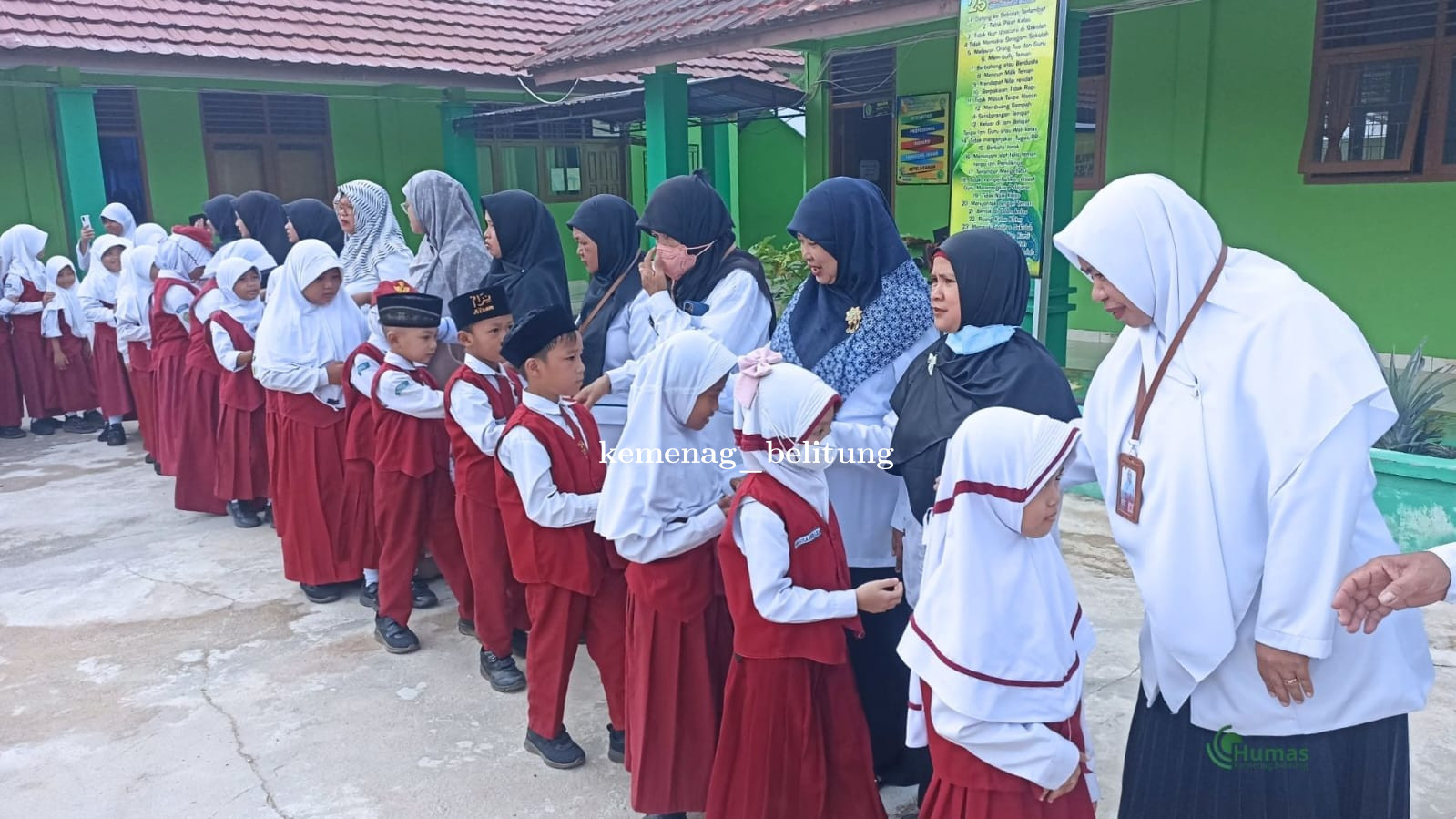 Hangatnya Kebersamaan, MIN 1 Belitung Gelar Halal Bihalal di Hari Pertama Masuk Sekolah